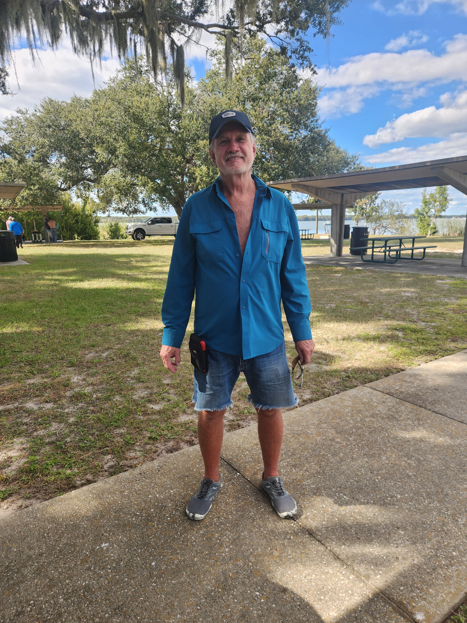 2713146666238518901 Don Carroll - 3rd Place Angler